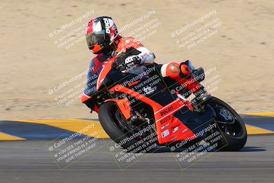 media/Dec-18-2022-SoCal Trackdays (Sun) [[8099a50955]]/Turns 9 and 10 Set 2 (1055am)/